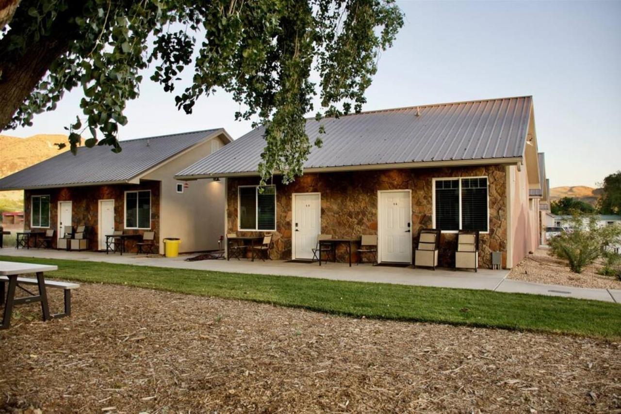Bunkhouse 1A Near Zion Villa La Verkin Dış mekan fotoğraf
